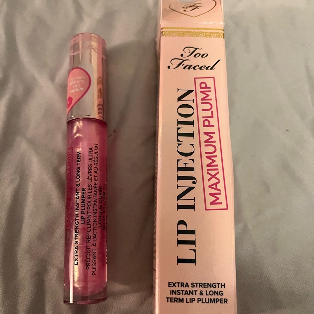 Too faced lip injection maximum plump